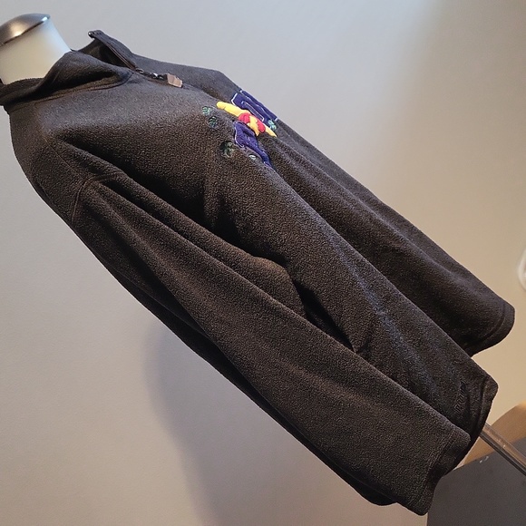 Disney Pooh fleece-like top, size 1X, grey - Picture 8 of 15